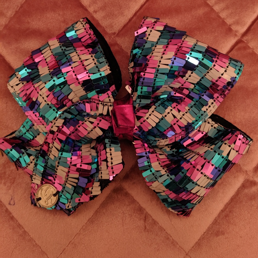 NWOT JoJo Siwa Bow Club - November edition 1